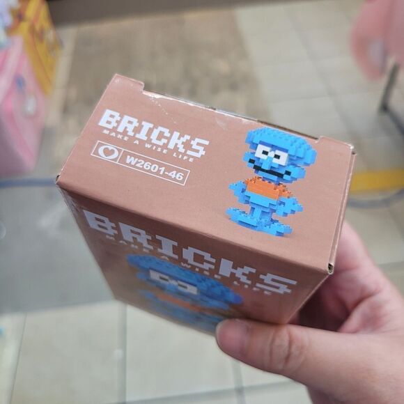 Brand New Spongebob Squidward Bricks Lego Figure - Picture 2 of 5